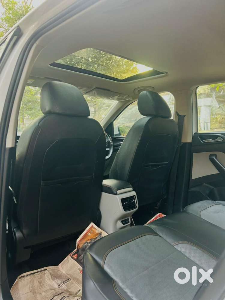 Skoda Kushaq, 2023, Petrol