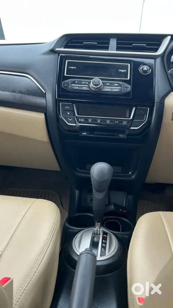 Honda Amaze 2017 Vx Cvt Automatic Top End Model