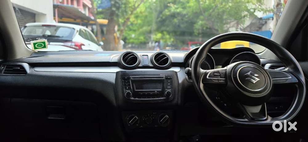 Maruti Suzuki Swift 2018 Vxi, 2019, Petrol