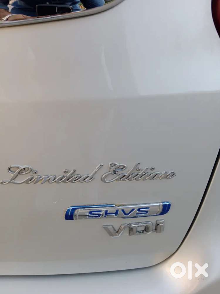 Maruti Suzuki Ertiga 2017 Diesel (vdi Shvs Limited Edition)