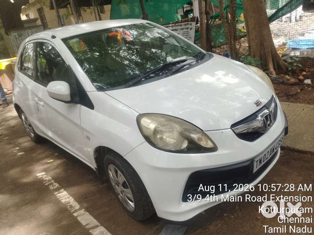 Honda Brio V Mt, 2013, Petrol