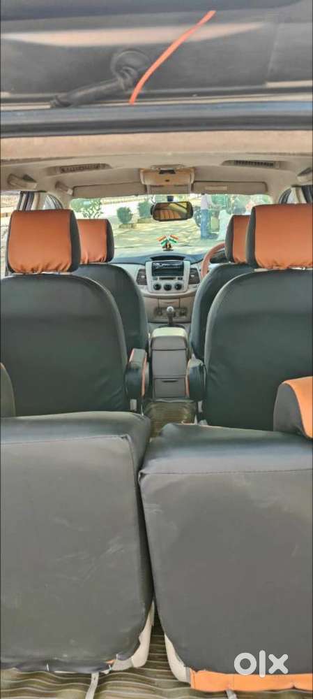 Toyota Innova 2.5 Z Diesel 7 Seater, 2012, Diesel