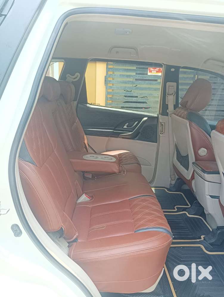 Mahindra Xuv500 W6 At, 2017, Diesel