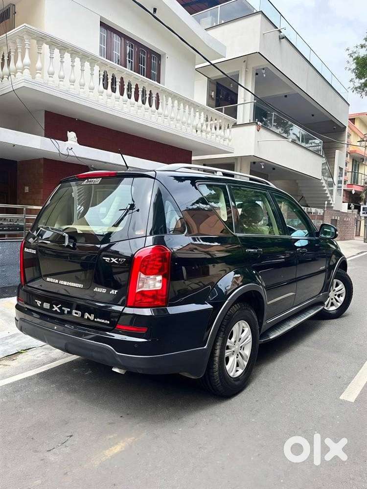 Mahindra Rexton, 2014, Diesel