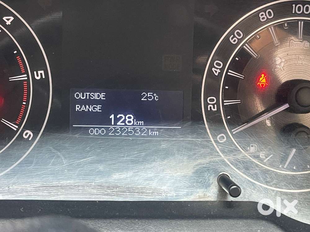 Toyota Innova Crysta 2.4 Gx Mt, 2017, Diesel