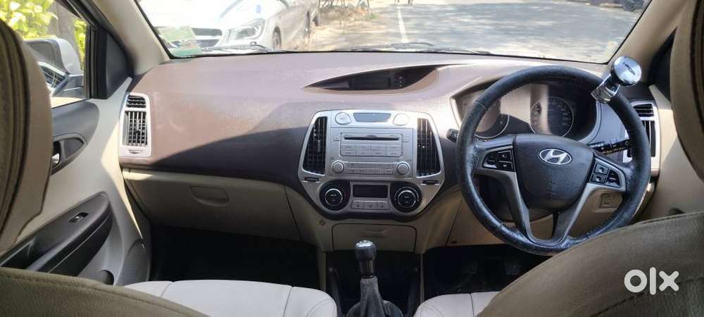 Hyundai I20 2010-2012 1.2 Asta Option With Sunroof, 2011, Petrol