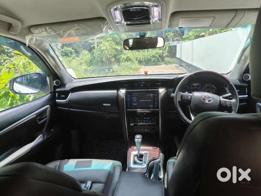 Toyota Fortuner Legender 2018 Diesel Automatic