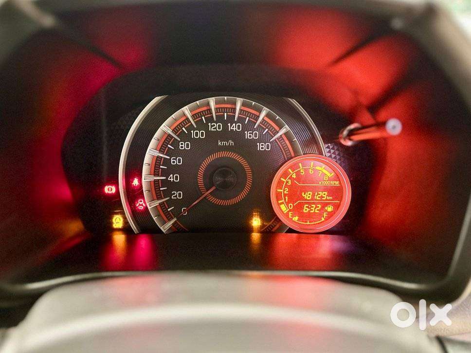 Maruti Suzuki Celerio 1.0 Zxi Mt, 2022, Petrol