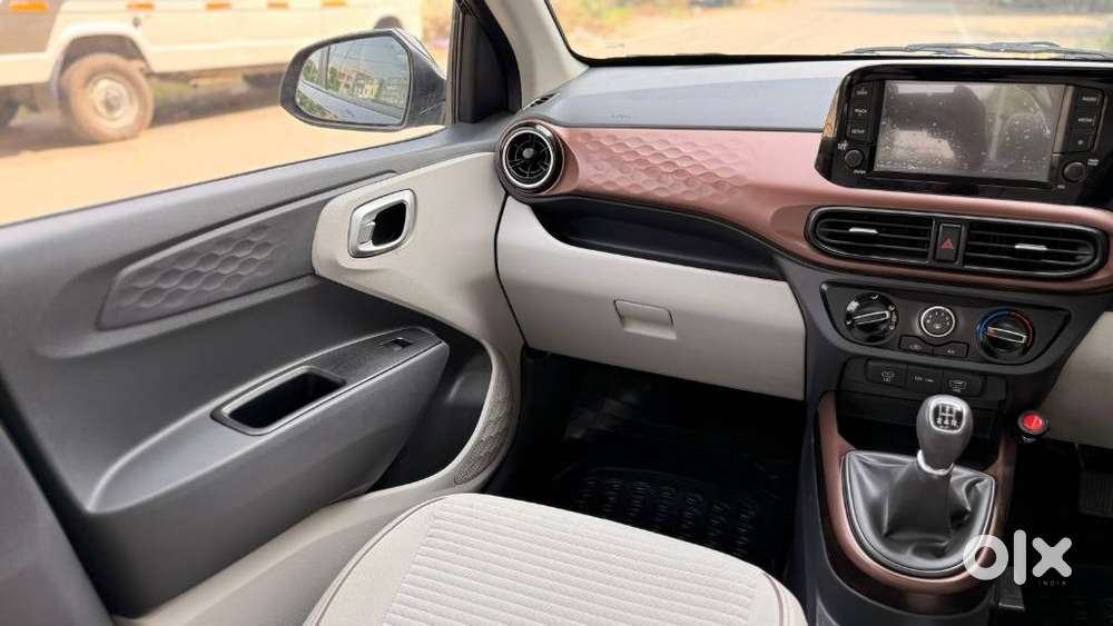 Hyundai Aura 1.2 Sx Cng, 2023, Cng & Hybrids