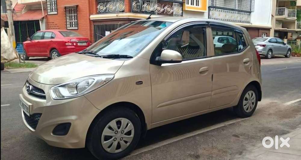 Hyundai I10 Sportz At, 2011, Petrol