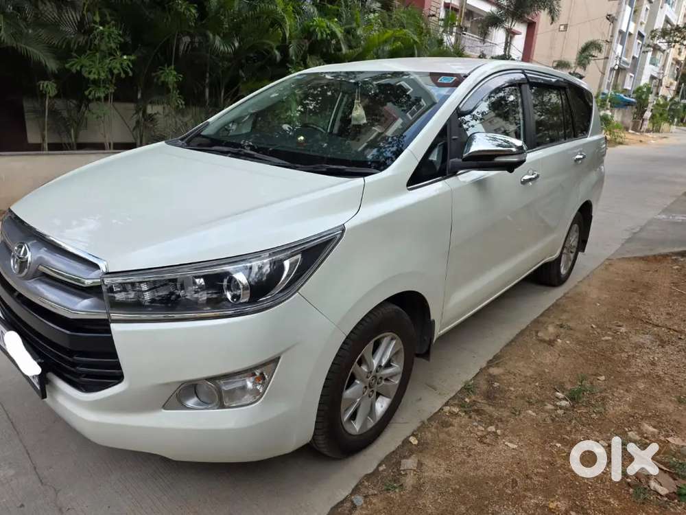 Toyota Innova Crysta 2017 Diesel At 7str