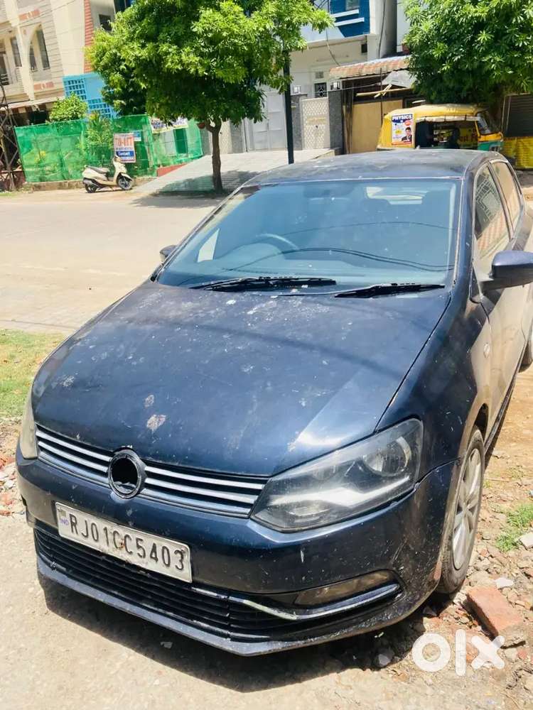 Volkswagen Polo 2015 Lpg 100000 Km Driven