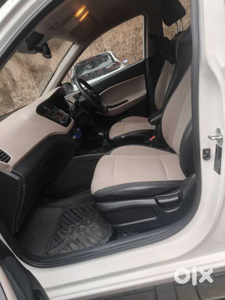 Hyundai Elite I20 Sportz Plus, 2015, Petrol