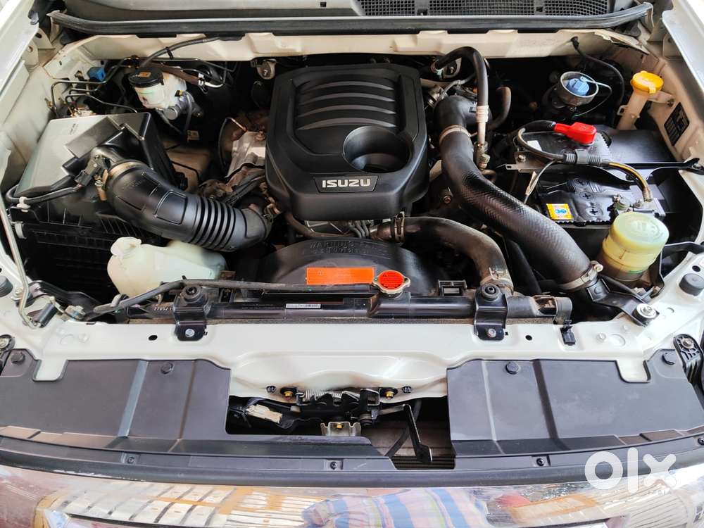 Isuzu D-max V-cross Z Prestige, 2023, Diesel