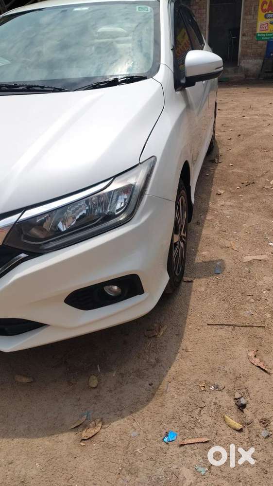 Honda City I-vtec V, 2020, Petrol