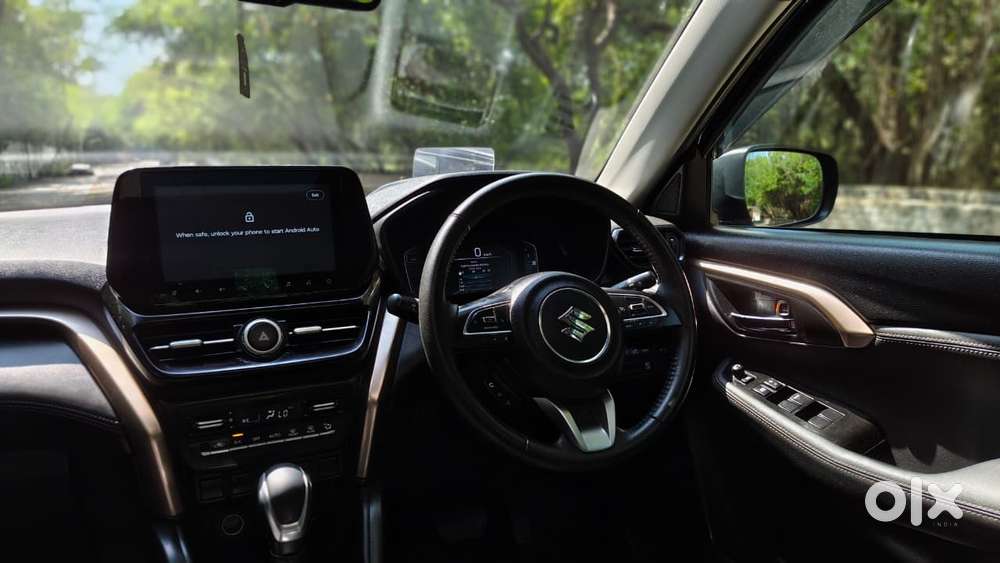Maruti Suzuki Grand Vitara 1.5 Alpha Plus Intelligent Hybrid Ecvt, 2..