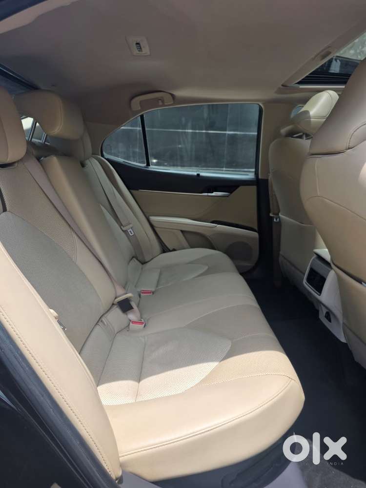 Toyota Camry 2.5 Hybrid, 2020, Petrol