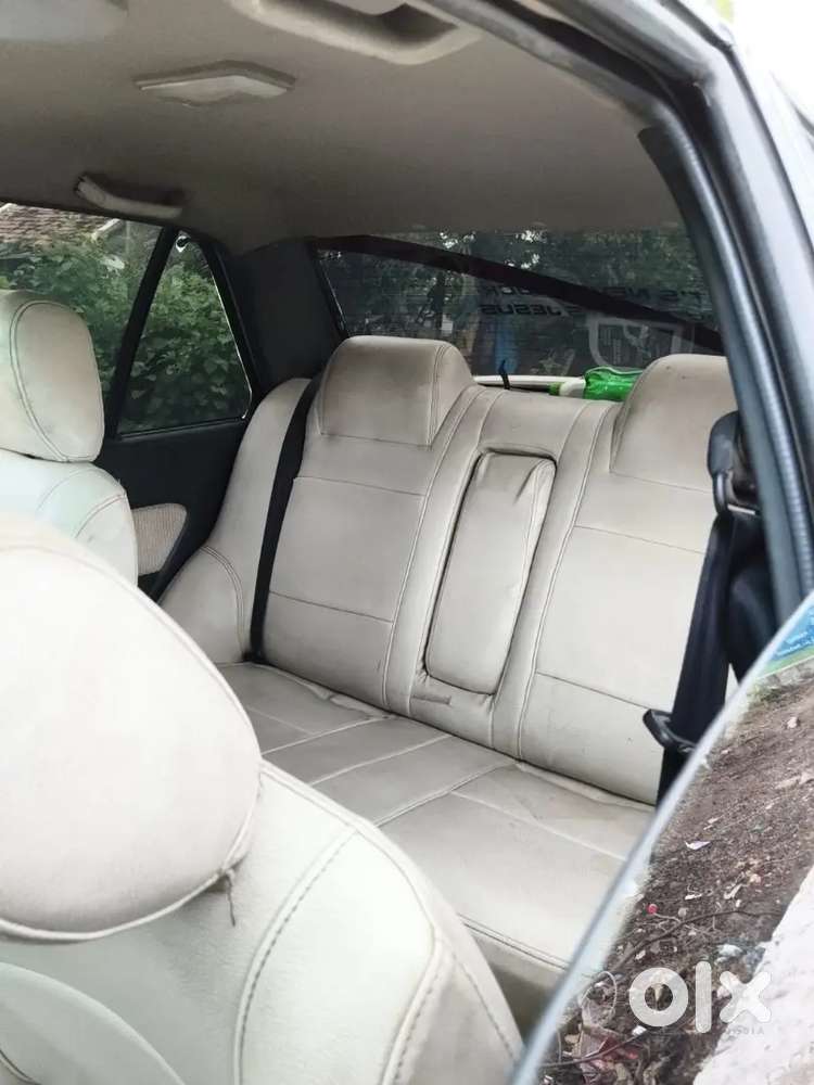 Maruti Suzuki Esteem Vxi 2004