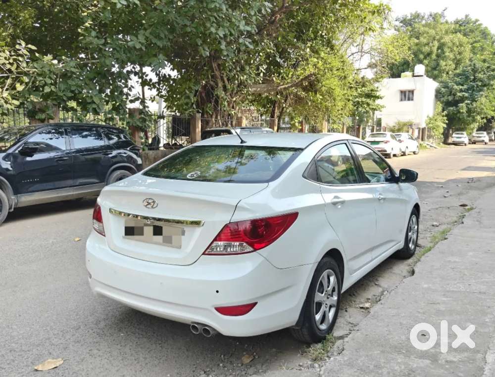 Hyundai Verna 1.6 Ex Vtvt, 2013, Petrol