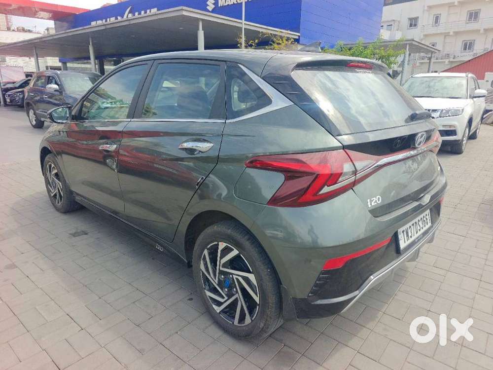 Hyundai I20 Asta (o) 1.2 Mt, 2023, Petrol