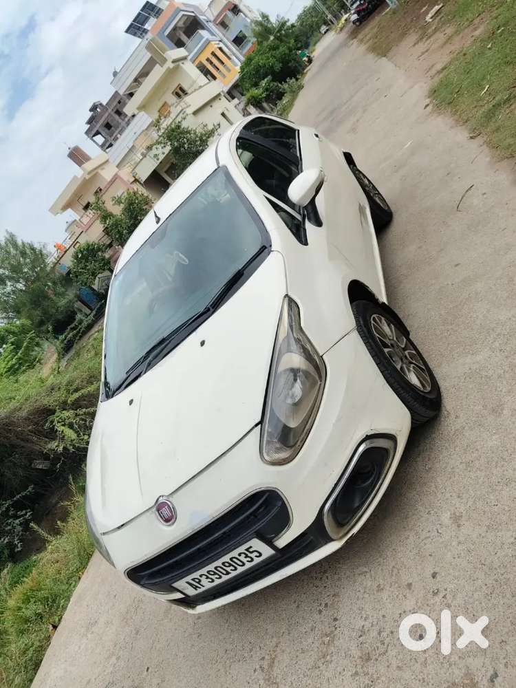 Fiat Punto Evo 2019 Diesel 105000 Km Driven
