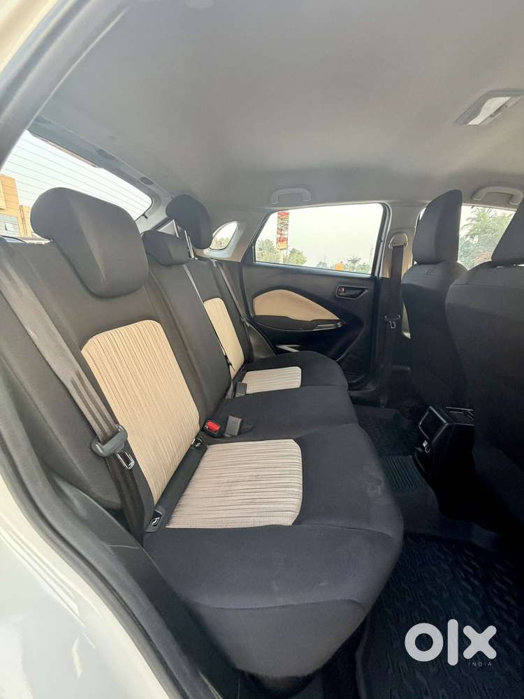 Toyota Glanza 1.2 S Amt, 2023, Petrol