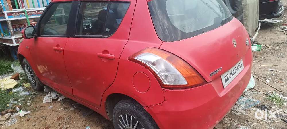 Maruti Suzuki Swift Vdi 2013 Diesel Brand New Tyres And Battery