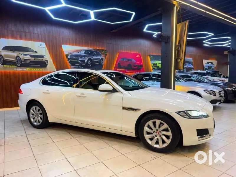 Jaguar Xf, 2019, Petrol