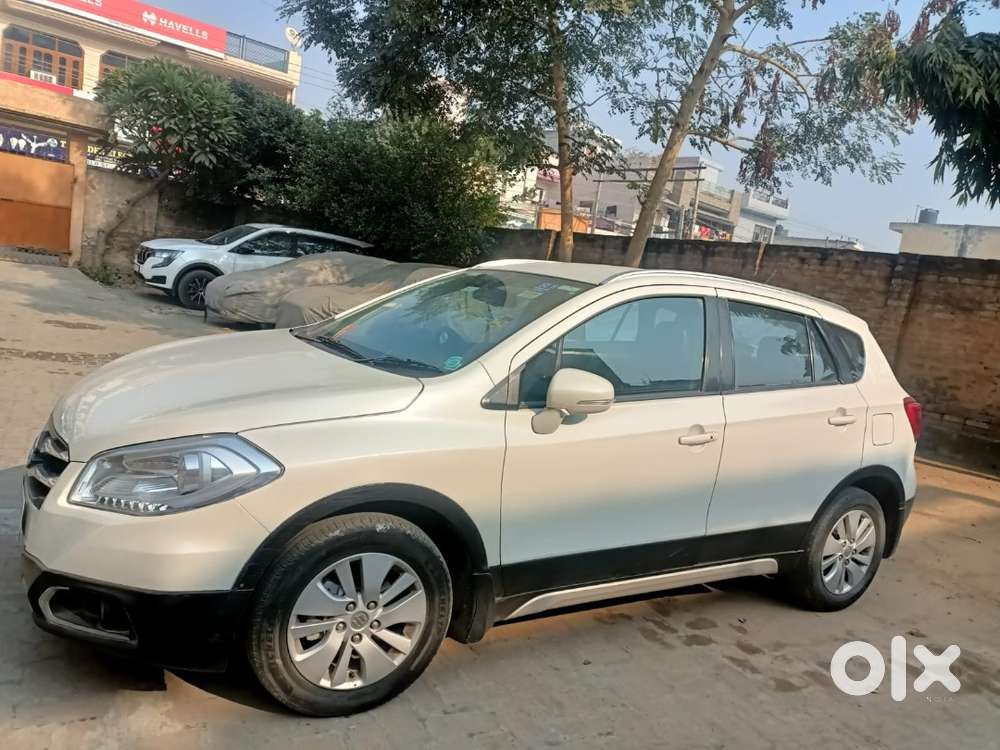 Maruti Suzuki S-cross 2016 Diesel Good Condition