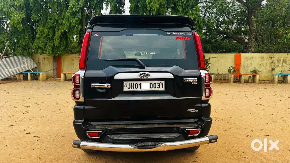 Mahindra Scorpio S9 2021 Model For Sell