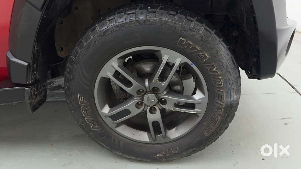 Mahindra Thar Lx Hard Top Petrol Mt 4wd, 2022, Petrol