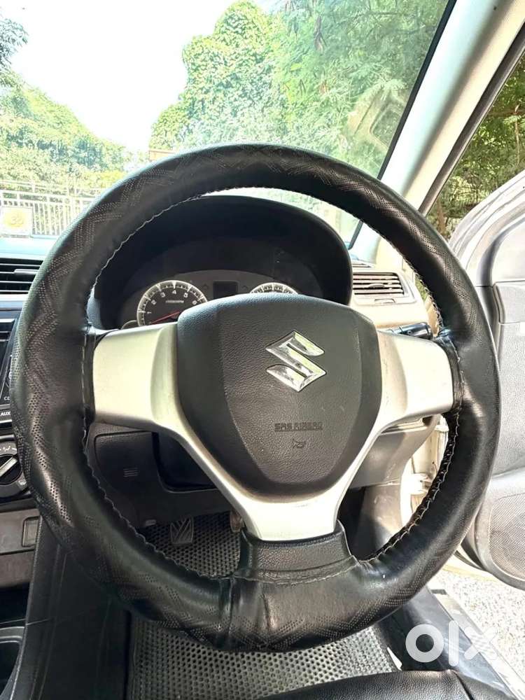Maruti Suzuki Swift Vxi, 2017, Petrol