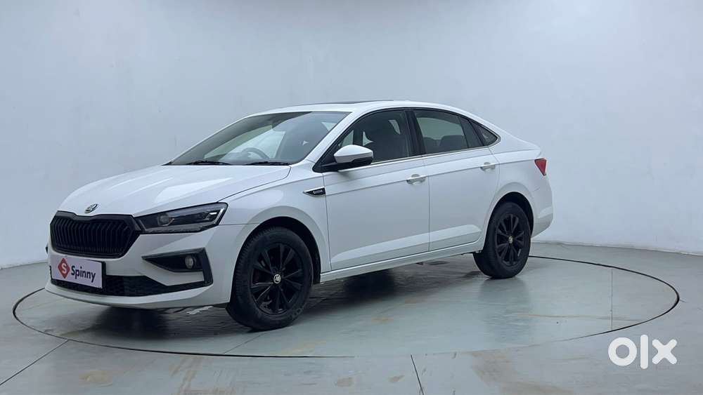 Skoda Slavia Style 1.0l Tsi At, 2022, Petrol
