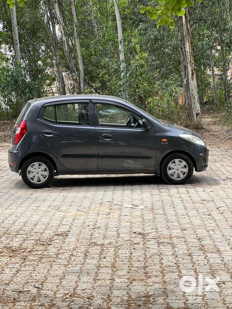 Hyundai I10 2013 Petrol 61000 Km Driven