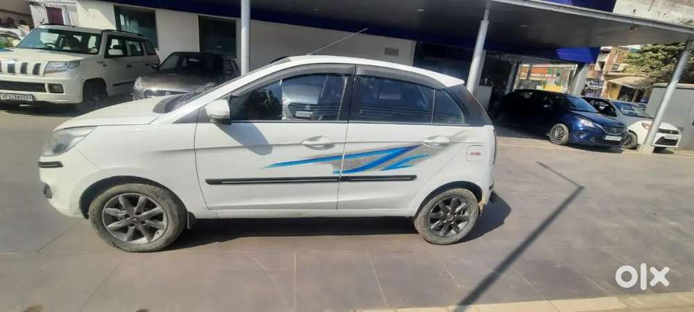 Tata Bolt 1.2 Xt 2015