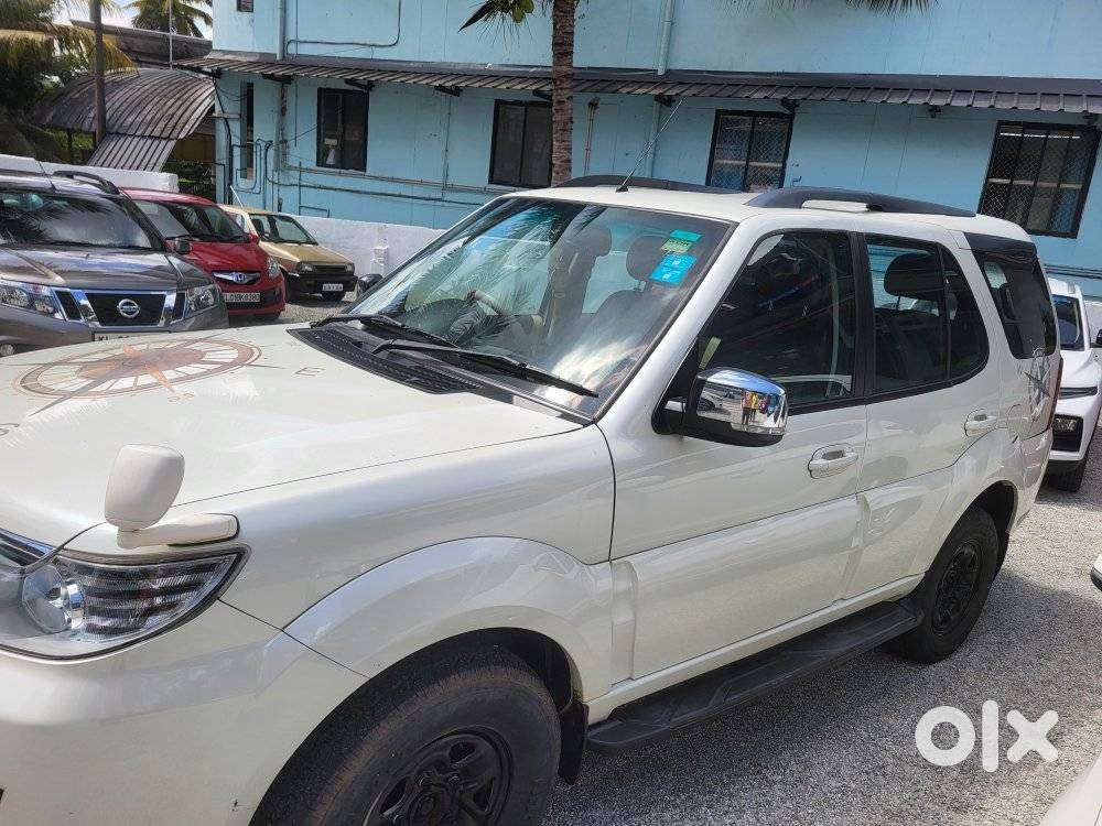 Tata Safari Storme Lx, 2014, Diesel