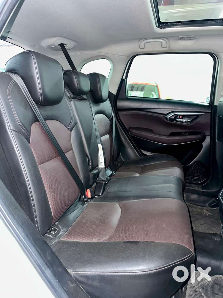 Maruti Suzuki Grand Vitara Smart Hybrid Alpha, 2023, Petrol