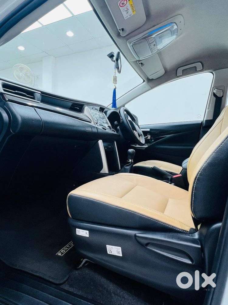 Toyota Innova Crysta 2.4 Z 7 Str, 2025, Diesel