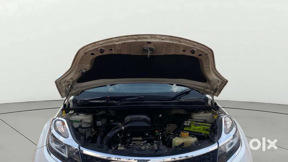 Tata Nexon 1.2 Revotron Xz Plus, 2019, Petrol