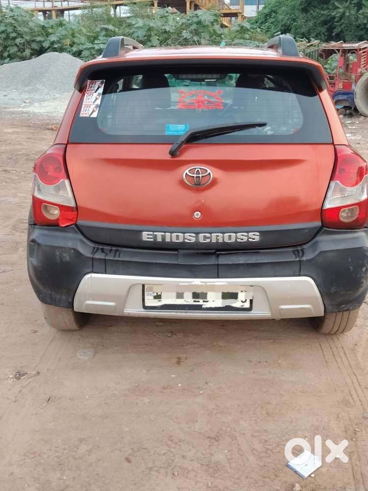 Toyota Etios Cross 1.2 Limited Edition, 2017, Petrol