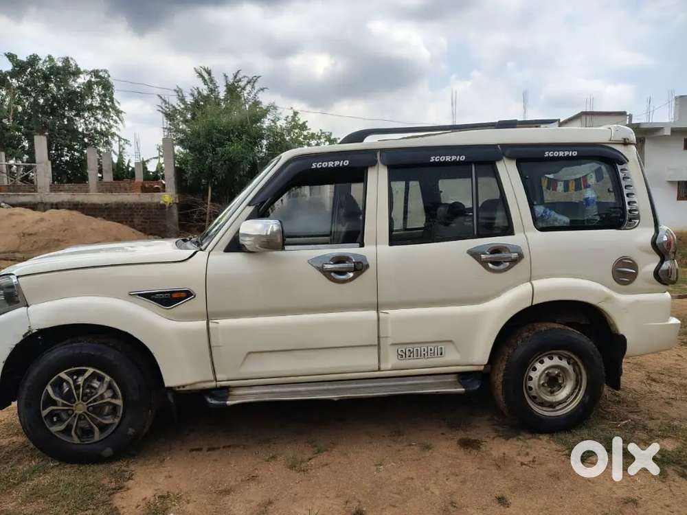 Car Lena Hai