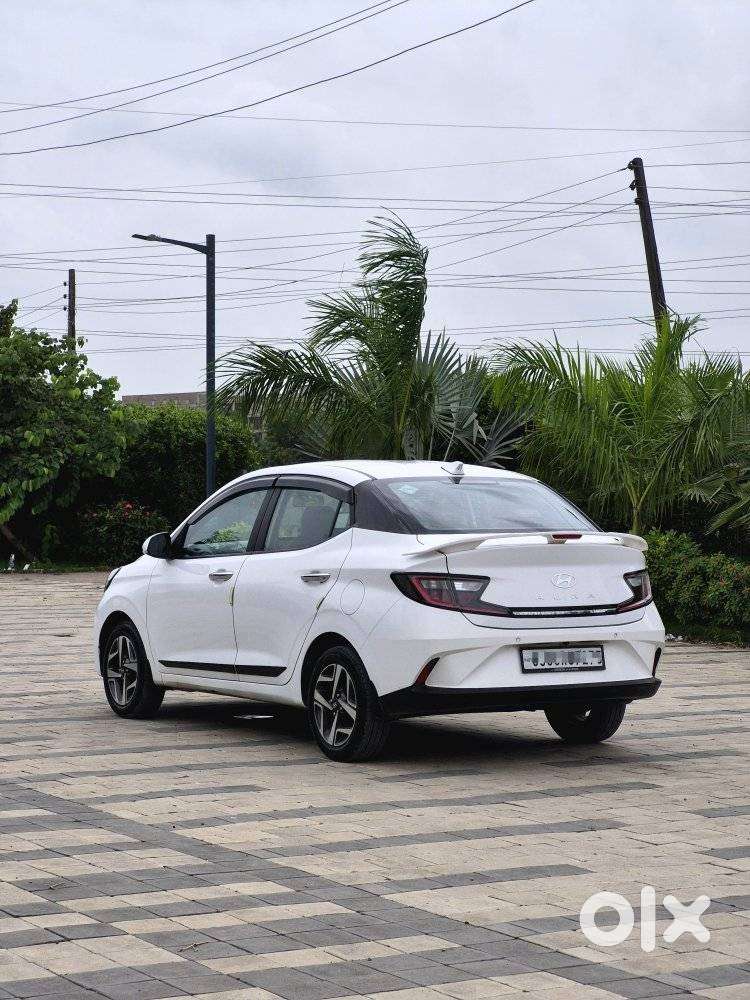 Hyundai Aura 1.2 Sx Cng, 2023, Cng & Hybrids
