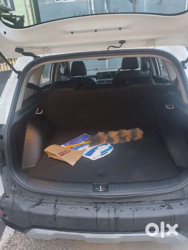 Kia Seltos Petrol Manual 2024
