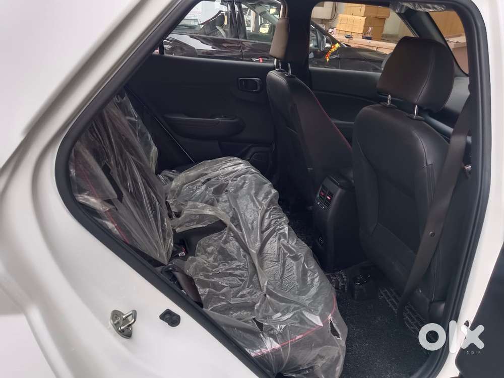 Hyundai Venue N Line 1.0 N8 Turbo Dct, 2024, Petrol