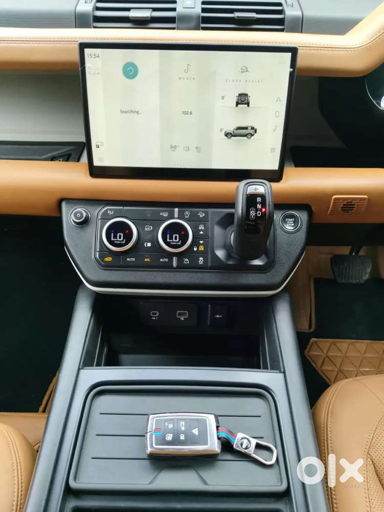 Land Rover Defender, 2024, Petrol