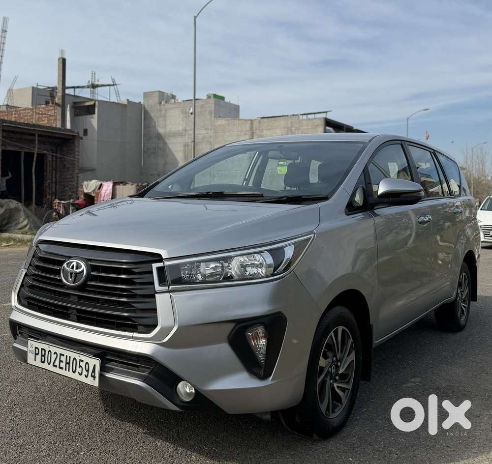 Toyota Innova Crysta [2020-ongoing] 2.4 Gx 7 Str, 2022, Diesel