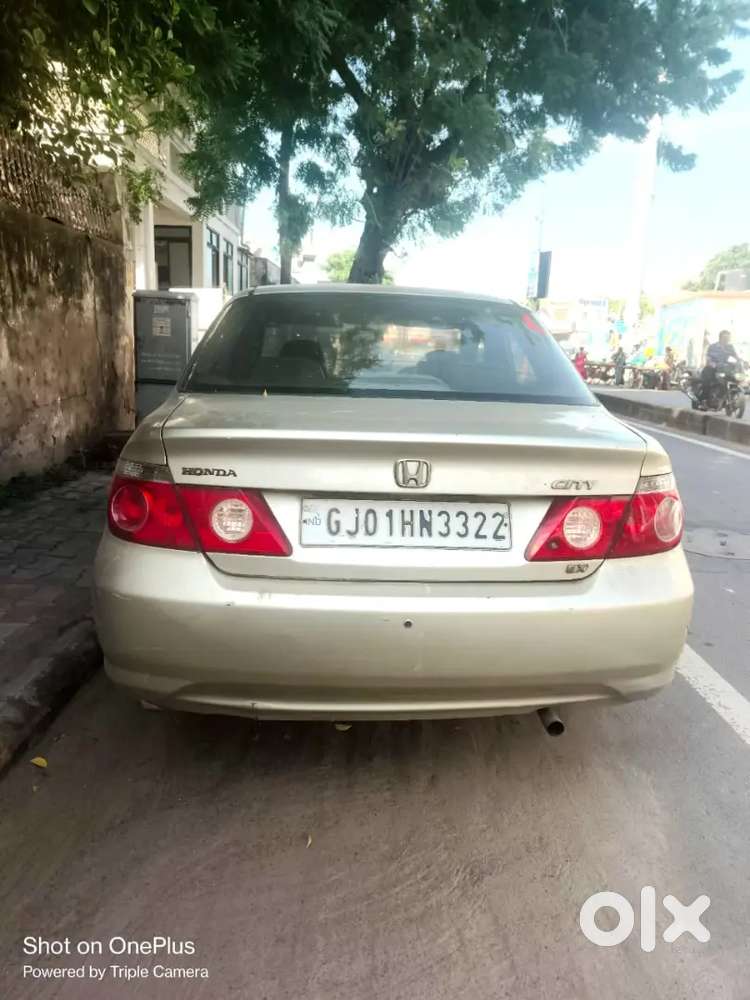 Honda City Zx 2007 Cng & Hybrids 125000 Km Driven