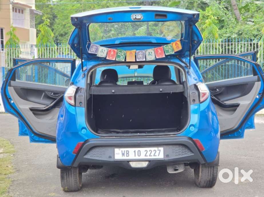 Tata Nexon 1.2 Revotron Xm, 2018, Petrol