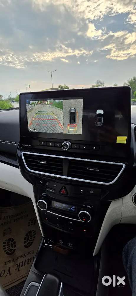As01gm7943  Mahindra Xuv 3xo 2025