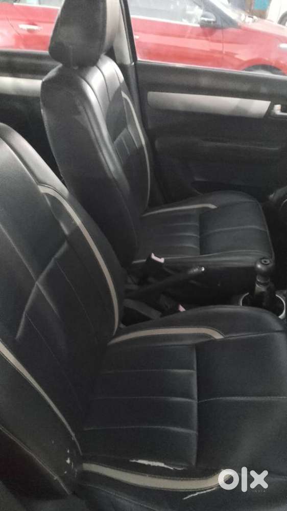 Maruti Suzuki Swift Vxi Bsiv, 2011, Petrol